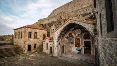 Trabzon Büyükşehir Belediyesi’ne bağlı turizm destinasyonları yoğun ilgi görüyor. Kızlar