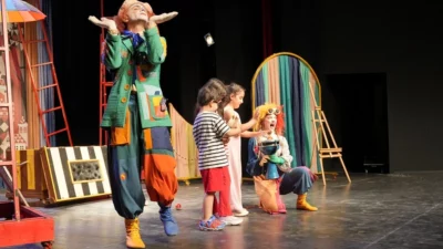Kültür ve Turizm Bakanlığı tarafından düzenlenen Van Kültür Yolu Festivali,