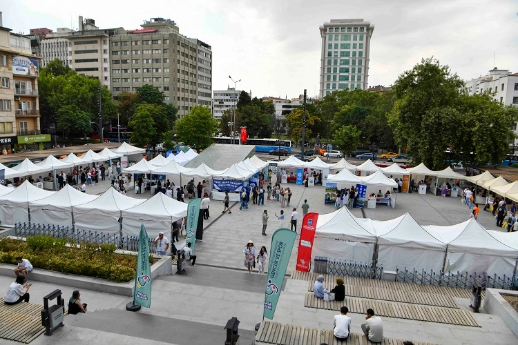 Ankara Büyükşehir Belediyesi, "Geleceğini Birlikte Planlıyoruz" mottosuyla düzenlediği 5. Üniversite