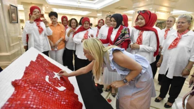 Ankara Büyükşehir Belediyesi Çubuk Kadınlar Lokali kursiyerlerinin eserleri “Sanatın Binbir