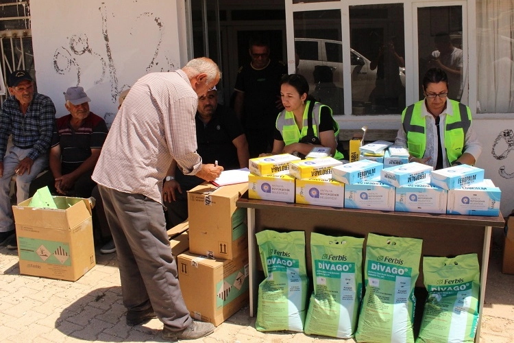 Antalya Büyükşehir Belediyesi, Elmalı ilçesi Bozhüyük Mahallesi'nde etkili olan aşırı