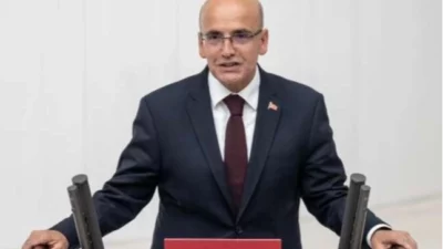 Hazine ve Maliye Bakanı Mehmet Şimşek, sosyal medyadan yaptığı grafikli