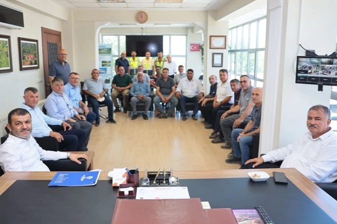 Denizli Büyükşehir Belediye Başkanı Bülent Nuri Çavuşoğlu, tütün üreticilerine yönelik
