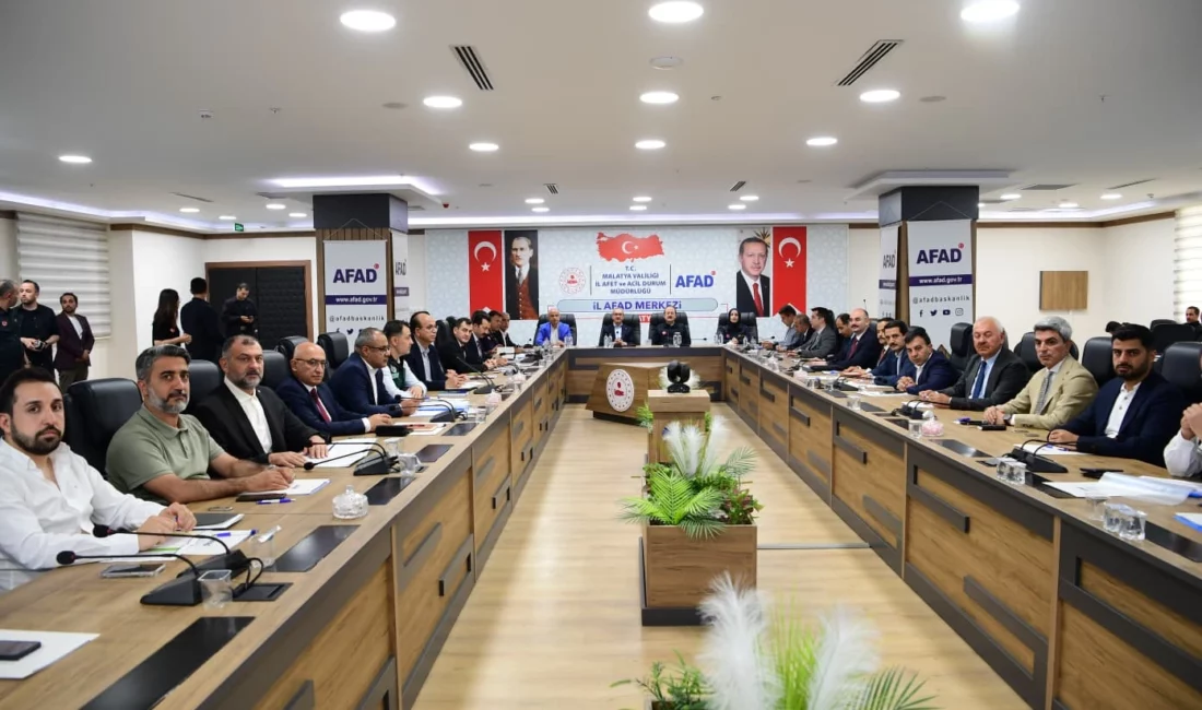 Malatya Büyükşehir Belediye Başkanı Sami Er, AFAD değerlendirme ve koordinasyon