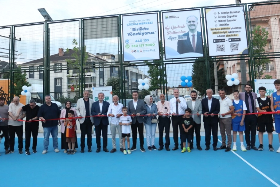 Bursa İnegöl Belediyesi’nin Süleymaniye Mahallesi Yamaç Sokak üzerinde yapımını tamamladığı
