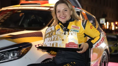 Dünyanın ilk ve tek engelli kadın ralli pilotu Bursalı Kübra