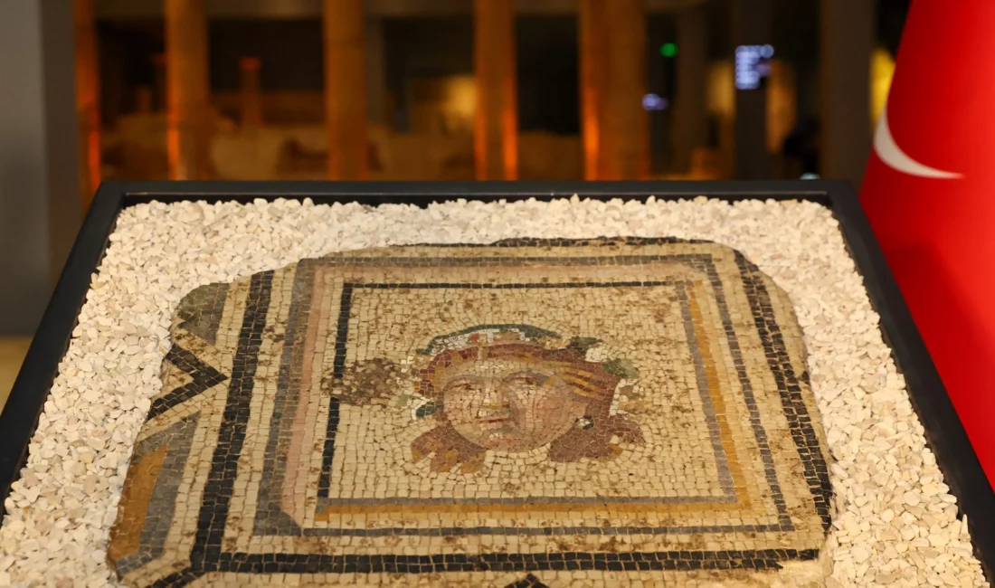 Gaziantep Büyükşehir Belediye Başkanı Fatma Şahin, Zeugma Antik Kenti’nden kaçak