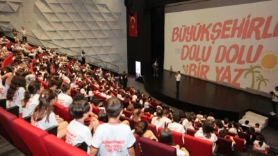 Denizli Büyükşehir Belediyesi, yaz boyunca çocuklar, gençler ve tüm vatandaşlar