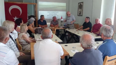 Enez Kartopu Derneği’nin düzenlediği söyleşide konuşan emekli DSİ Edirne Bölge