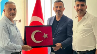 İstanbul’un Sancaktepe ilçesinde iş ve spor alanındaki çalışmalarıyla tanınan Ağrılı