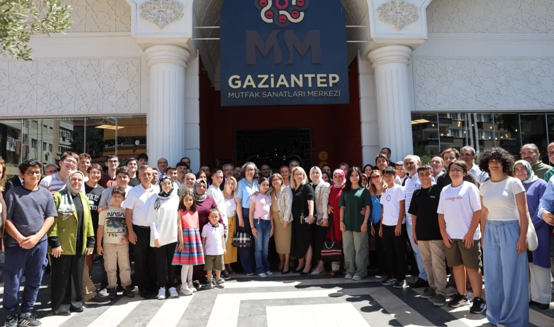 Gaziantep Büyükşehir Belediye Başkanı Fatma Şahin ve Gaziantep Valisi Kemal