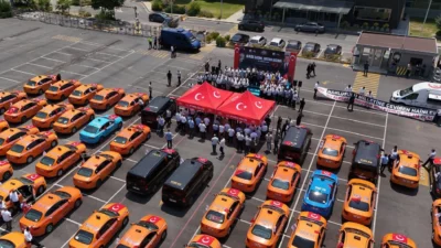 15 Temmuz'un 10. yılında şehitler anısına 253 taksiden oluşan bir