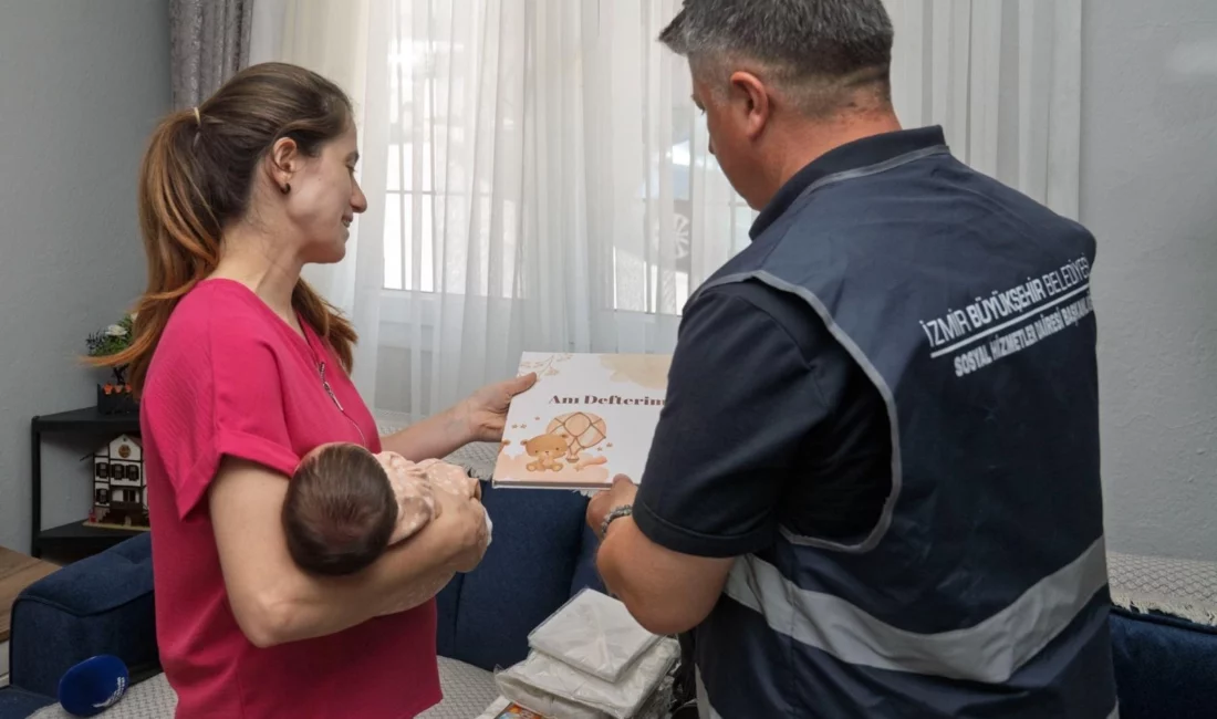 İzmir Büyükşehir Belediyesi, gebelik sürecinden itibaren ailelerin kapısını çalıyor. Uzman