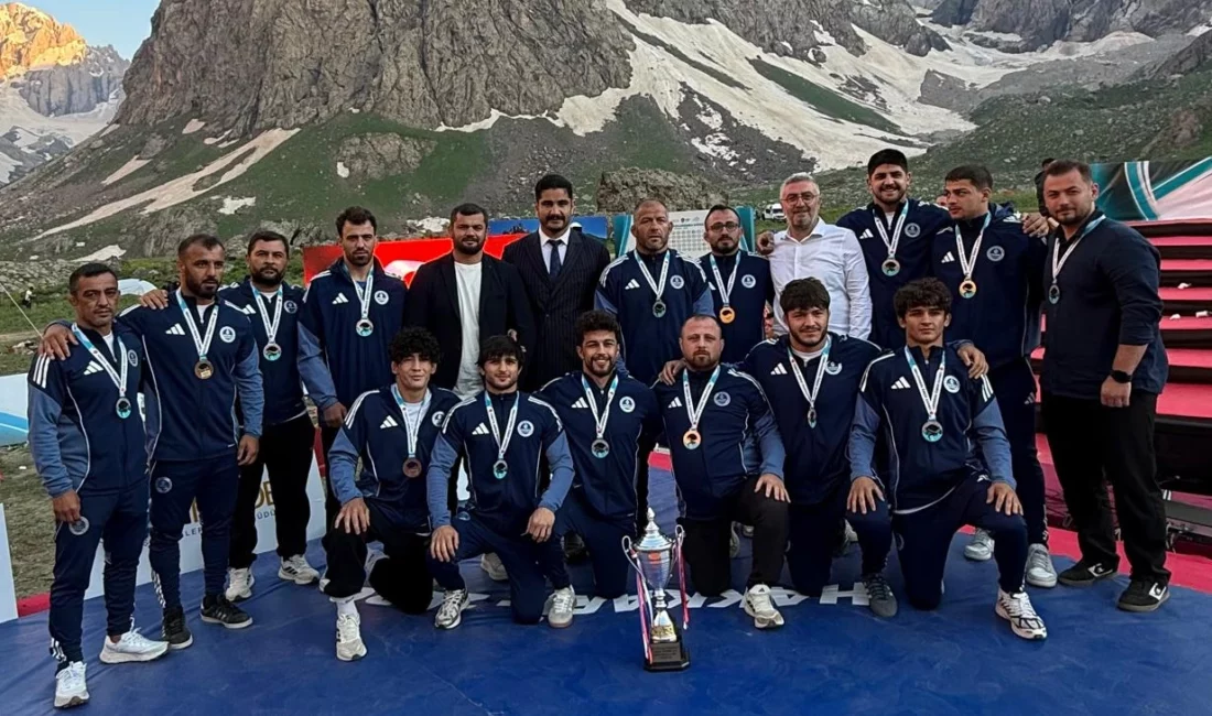 Kocaeli Büyükşehir Belediyesi Kağıtspor, geçtiğimiz hafta güreş, judo ve karate