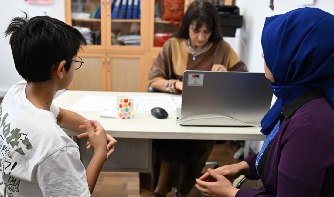 Milli Eğitim Bakanlığı (MEB), lise ve üniversite tercih döneminde öğrencilere