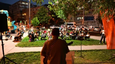 Manisa Büyükşehir Belediyesi’nin düzenlediği “Akustik Yaz Akşamları” etkinliği, hafta sonunda