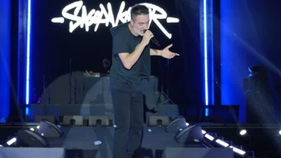 Sagopa Kajmer, Van Kültür Yolu Festivali'nin sekizinci akşamında Atatürk Kültür