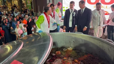 Tokat 23. Uluslararası Geleneksel ve Kültürel Erbaa Yaprak Festivali’nde renkli