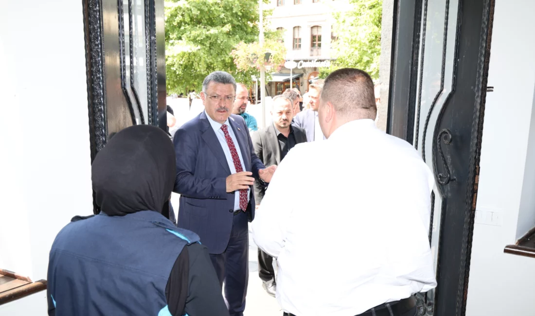 Trabzon Büyükşehir Belediye Başkanı Ahmet Metin Genç, Meydan'da hayata geçirilen