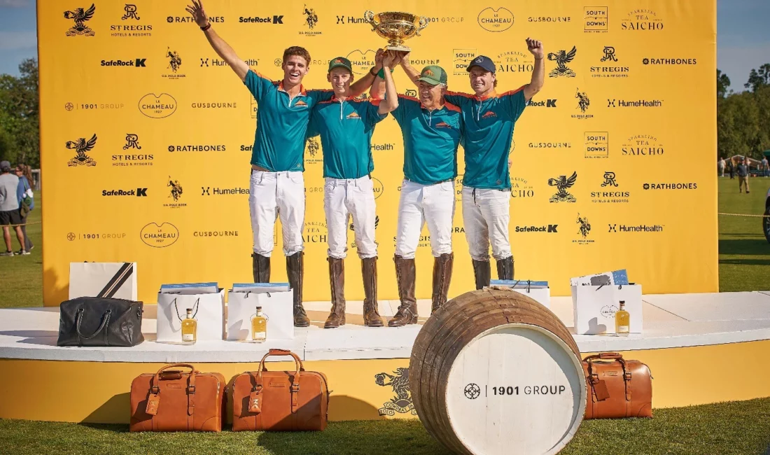 Gaston Polo Team, Cowdray Park Polo Club’da Dubai Polo Team’i