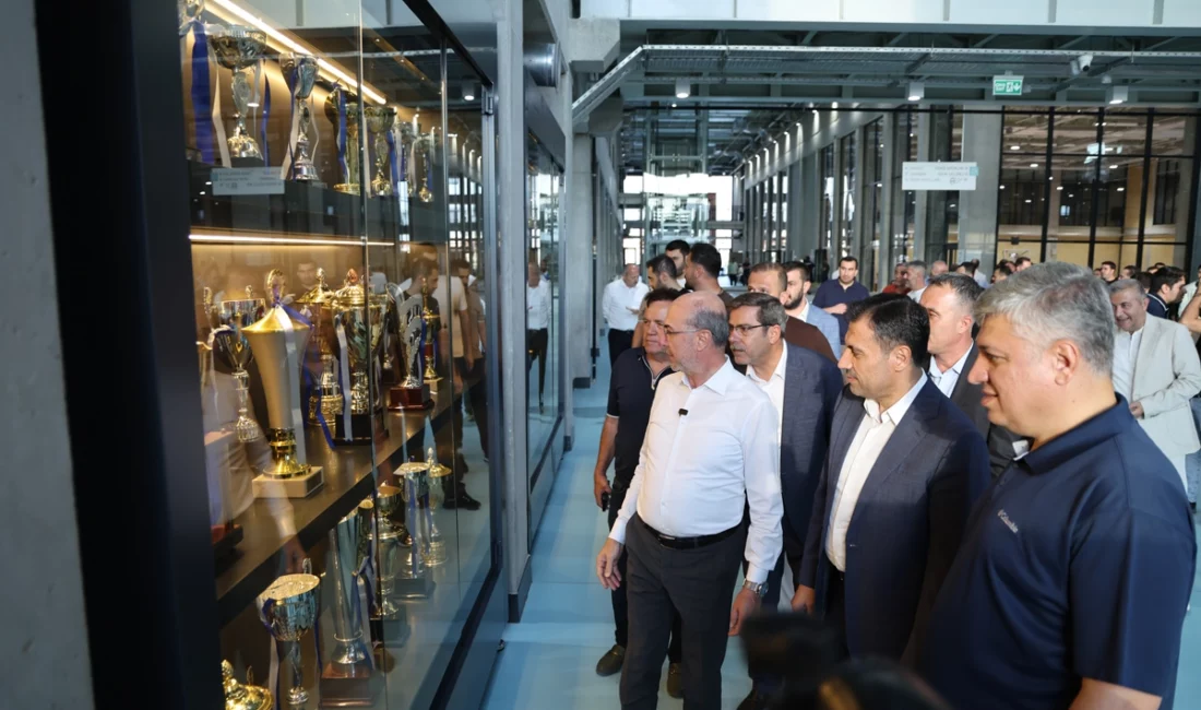 AK Parti Konya İl Başkanı Fatih Özgökçen ve İl Yönetim