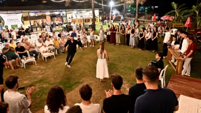 Antalya'da Muratpaşa Belediye Başkanı Ümit Uysal, Antalya’nın Kumluca ilçesine bağlı