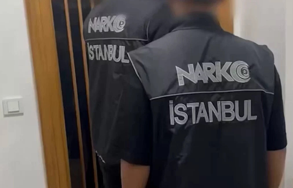 İstanbul Emniyet Müdürlüğü ekiplerinin Avcılar’da bir adrese düzenlediği operasyonda 20