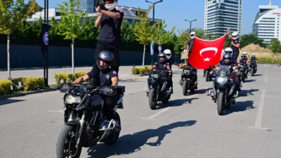Bursa İl Emniyet Müdürlüğü tarafından düzenlenen Motosikletli Polis Timleri Temel