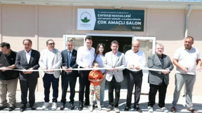 Bursa'da Osmangazi Belediyesi, ilçenin mahallelerini yeni hizmetlerle buluşturmaya devam ediyor.