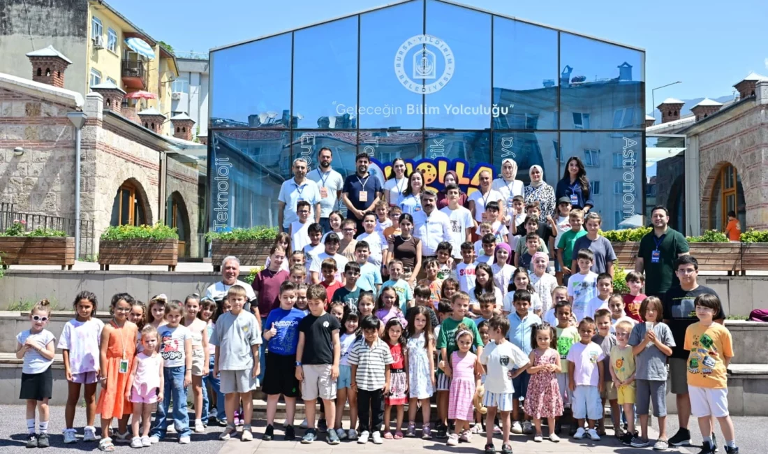 Bursa'da Yıldırım Belediyesi, Molla Yegan Çocuk Üniversitesi Yaz Okulu’nun ikinci