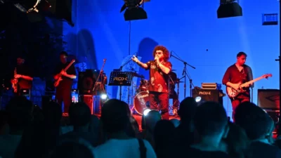 Manisa Büyükşehir Belediyesi tarafından düzenlenen “Yeni Han Akşamları” programı, ünlü