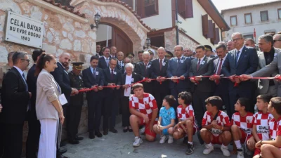 Türkiye'nin 3. Cumhurbaşkanı Celal Bayar, vefatının 40. yıl dönümünde Bursa'nın