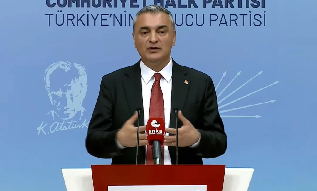 CHP Sözcüsü Müslim Sarı, Genel Başkan Kemal Kılıçdaroğlu başkanlığındaki MYK
