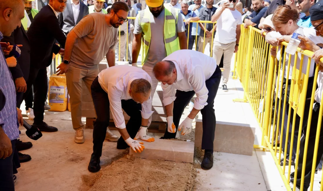 İstanbul’un önemli inanç ve kültür merkezlerinden Eyüpsultan Meydanı, artan ziyaretçi