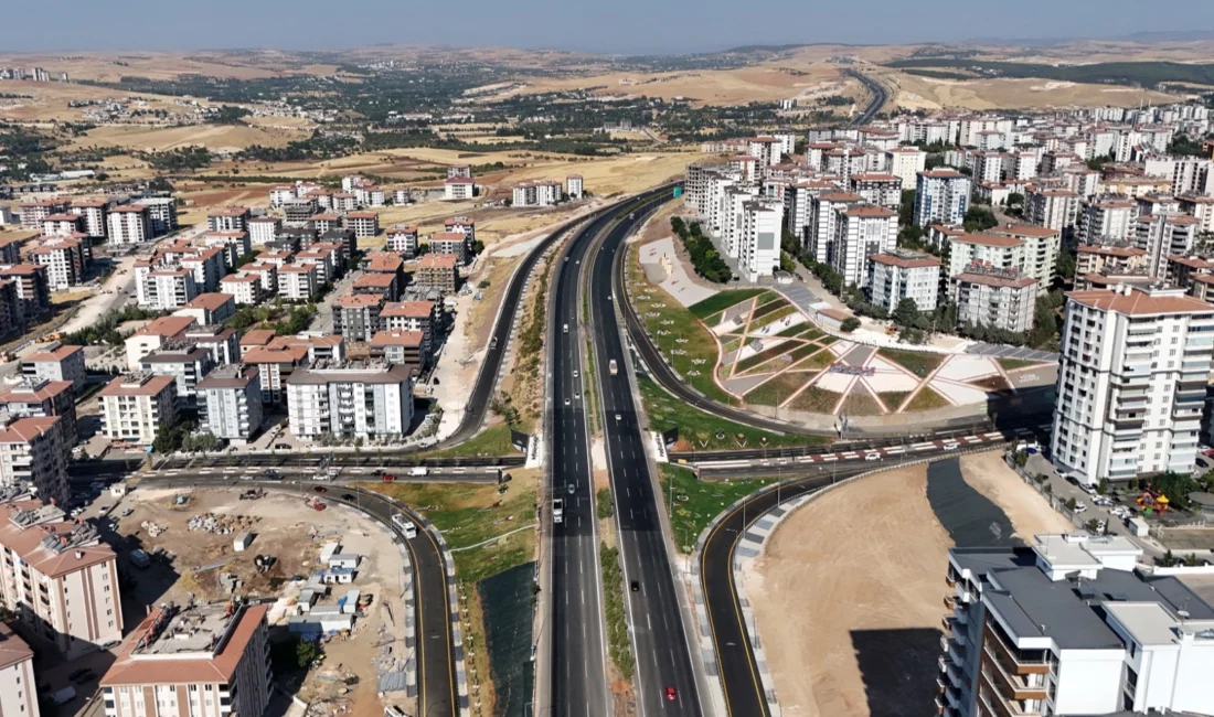 Gaziantep Büyükşehir Belediyesi’nin yaklaşık 450 milyon liralık yatırımla tamamladığı Abdülhamit