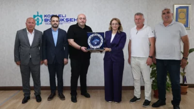 Gölcük’te düzenlenecek “Uluslararası Kafkas Folklor Etkinliği” kapsamında Kocaeli’ye gelen Gürcistan’ın