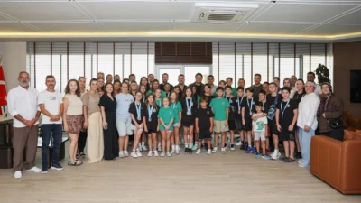 İzmir Aliağa Gençlik Merkezi (AGM) Spor Kulübü sporcuları, Samsun’da düzenlenen