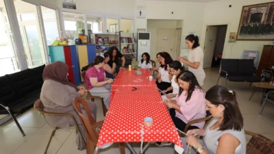 İzmir Efes Selçuk Belediyesi Engelsiz Yaşam Merkezi’nde düzenlenen makrome ve