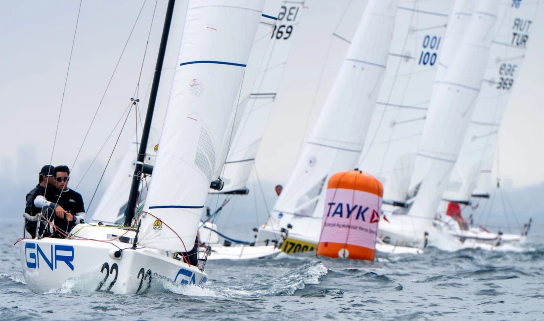 14. TAYK-Eker Olympos Regatta’da J70 etabı tamamlandı. J70 Türkiye Turu