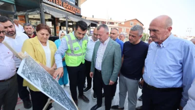 Kocaeli Çayırova’da ulaşım konforunu artıracak projeleri sahada inceleyen Kocaeli Büyükşehir Belediye