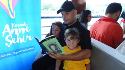 Kocaeli Büyükşehir Belediyesi, kitap okuma kültürünü yaygınlaştırmak ve kitapların birleştirici
