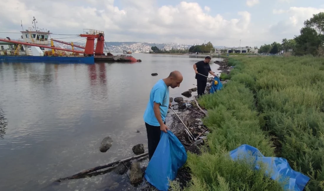 Kocaeli Büyükşehir Belediyesi’ne bağlı Mavi Takım ekipleri, 2026 yılında kıyı