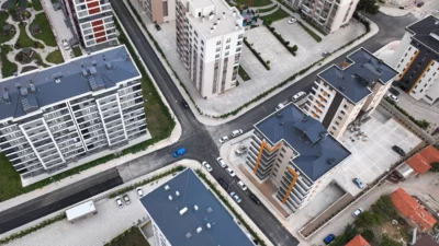 Konya'da Selçuklu Belediyesi Fen İşleri Müdürlüğü ekipleri Hocacihan Mahallesi’nde Mutluca,