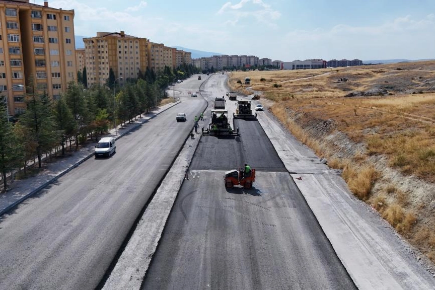 Kütahya Belediye Başkanı Eyüp Kahveci, Akkent Mahallesi Şehit Polis Melih