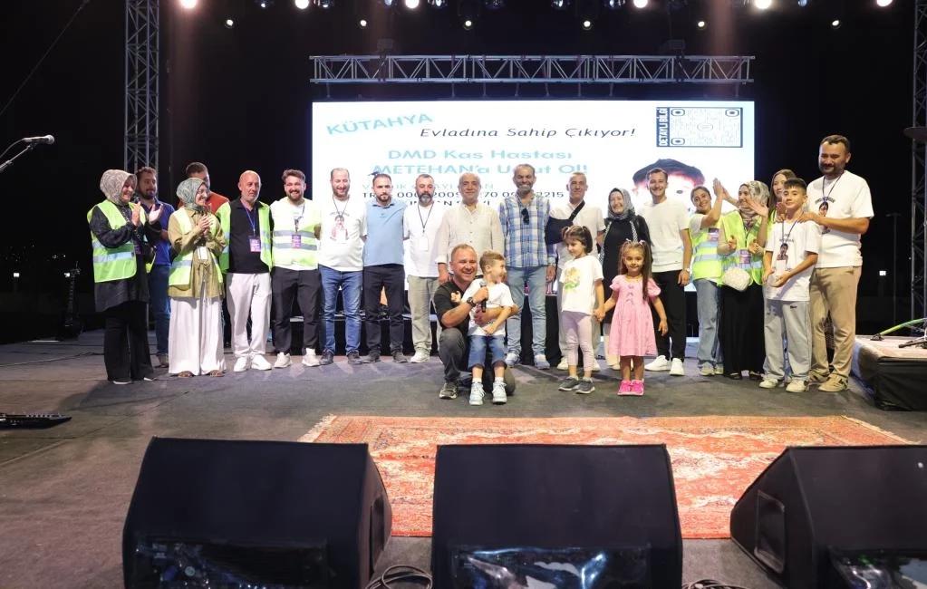 Kütahya Belediyemizin destekleriyle, Kütahya Valiliği himayelerinde ve Kuzenler Grup ve