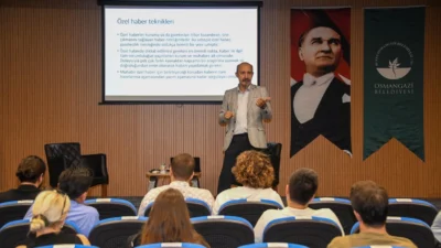 Osmangazi Belediyesi’nin medya alanına ilgi duyan gençlerin bilgi ve becerilerini