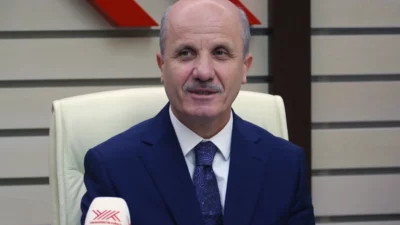 Yükseköğretim Kurulu (YÖK) Başkanı Erol Özvar, akademik dürüstlüğün korunmasına yönelik