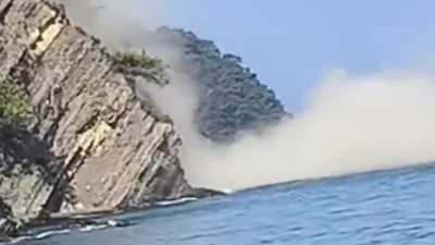 Bursa'nın Mudanya ilçesi Tirilye Mahallesi Çamlık Tepesi’nde meydana gelen heyelan