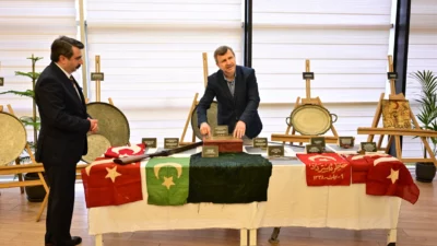 Bursa'da Yıldırım Belediyesi, Mehmet Fındıkkaya'nın bağışlayacağı eserlerle "Hacı Aysel ve
