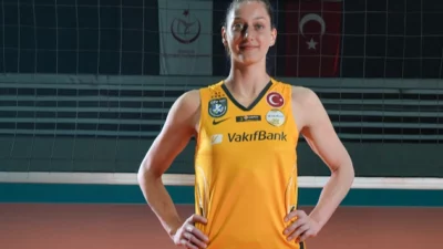 Yeni sezon kadro planlaması doğrultusunda çalışmalarına devam eden VakıfBank, Vanja